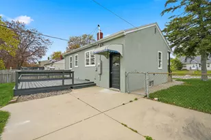 1234 Conway St, Saint Paul, MN 55106 - Photo 15