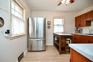 406 Chestnut St, Winona, MN 55987 - Photo 5
