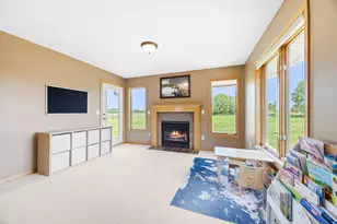 25250 Tucker Rd, Rogers, MN 55374 - Photo 7