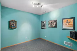 13122 Evermoor Pkwy, Apple Valley, MN 55124 - Photo 43