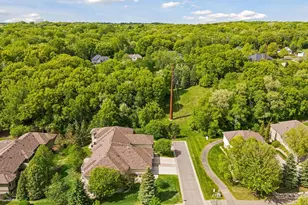13122 Evermoor Pkwy, Apple Valley, MN 55124 - Photo 11