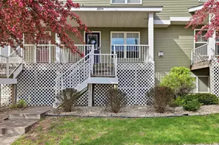 2894 Clover Ridge Dr, Chaska, MN 55318 - Photo 25