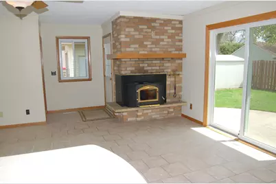 601 5th Avenue S, Hopkins, MN 55343 - Photo 9