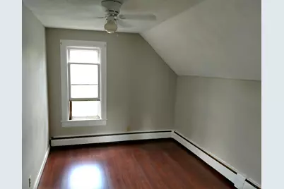 325 E Court Street, Belle Plaine, MN 56011 - Photo 17