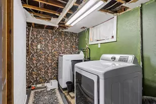1804 7th St E, Saint Paul, MN 55119 - Photo 29