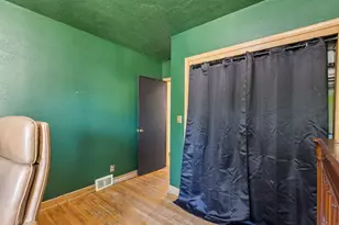 1804 7th St E, Saint Paul, MN 55119 - Photo 19