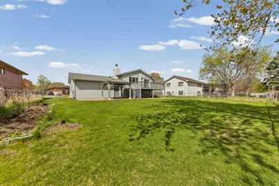 7401 75th Avenue N, Brooklyn Park, MN 55428 - Photo 47