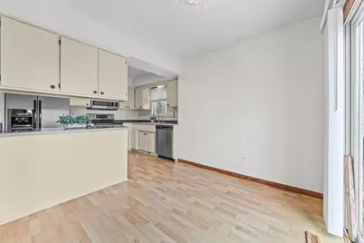 7401 75th Avenue N, Brooklyn Park, MN 55428 - Photo 9