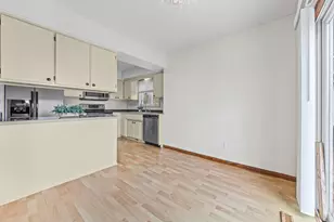 7401 75th Ave N, Brooklyn Park, MN 55428 - Photo 9