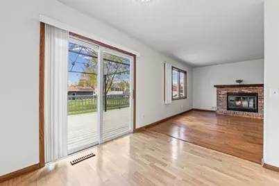 7401 75th Avenue N, Brooklyn Park, MN 55428 - Photo 11
