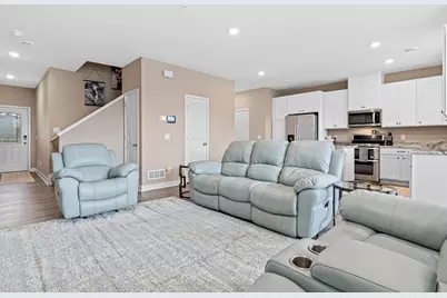 13840 Kaylemore Trail, Rosemount, MN 55068 - Photo 5