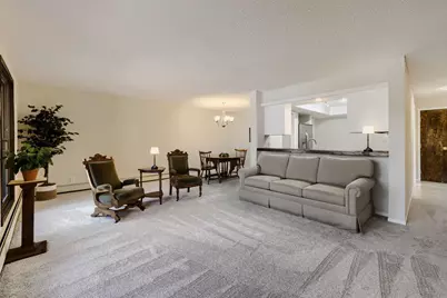 9700 Portland Avenue S #126, Bloomington, MN 55420 - Photo 3