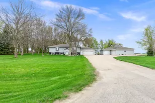 16474 200th St, Hutchinson, MN 55350 - Photo 63