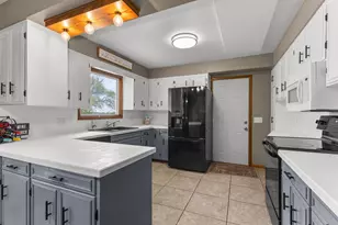 16474 200th St, Hutchinson, MN 55350 - Photo 13