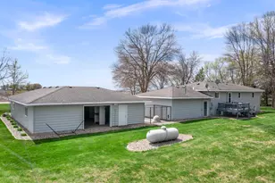 16474 200th St, Hutchinson, MN 55350 - Photo 59