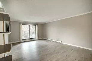 2680 Oxford St N, Roseville, MN 55113 - Photo 5