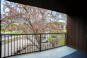 2680 Oxford St N, Roseville, MN 55113 - Photo 19