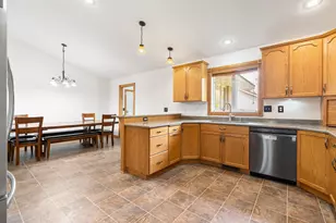 414 W Holly St, Owatonna, MN 55060 - Photo 13