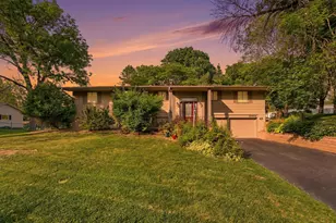12913 Eagle Ridge Dr, Burnsville, MN 55337 - Photo 1