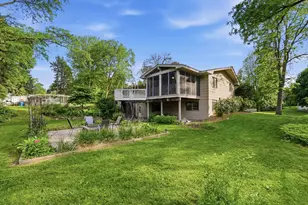 12913 Eagle Ridge Dr, Burnsville, MN 55337 - Photo 9