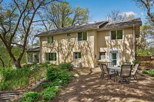 9551 Riverview Rd, Eden Prairie, MN 55347 - Photo 31