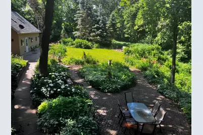 9551 Riverview Road, Eden Prairie, MN 55347 - Photo 27