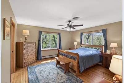 9551 Riverview Road, Eden Prairie, MN 55347 - Photo 15