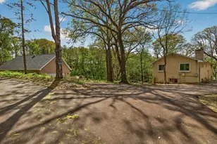 9551 Riverview Rd, Eden Prairie, MN 55347 - Photo 31
