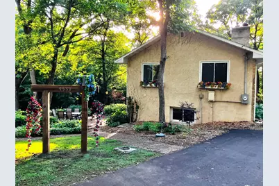 9551 Riverview Road, Eden Prairie, MN 55347 - Photo 1