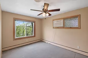 9551 Riverview Rd, Eden Prairie, MN 55347 - Photo 21