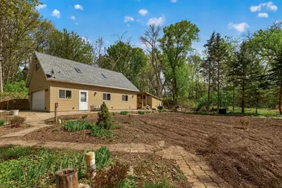 9551 Riverview Road, Eden Prairie, MN 55347 - Photo 25