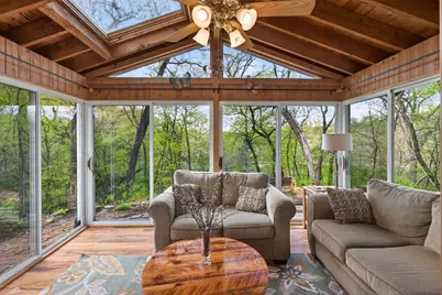 9551 Riverview Road, Eden Prairie, MN 55347 - Photo 11