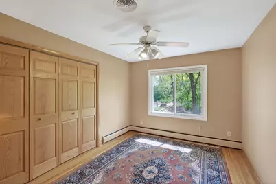 9551 Riverview Road, Eden Prairie, MN 55347 - Photo 21