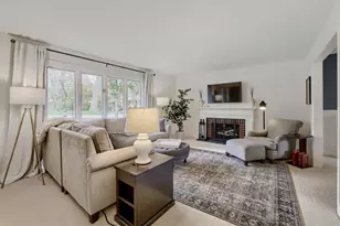 1085 Oak Cir, Medina, MN 55391 - Photo 5