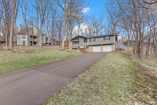 4209 Kemrich Cir, Minnetonka, MN 55345 - Photo 3
