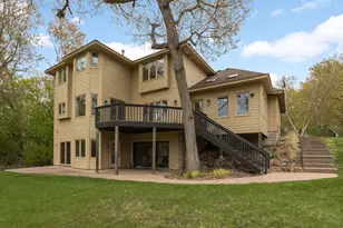 6135 Berkshire Ln N, Plymouth, MN 55446 - Photo 51