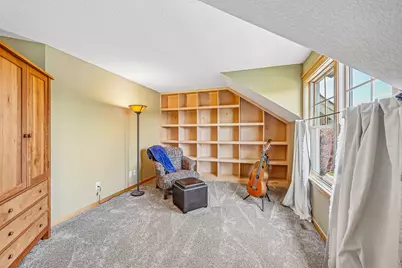 15704 Cobblestone Lake Parkway, Apple Valley, MN 55124 - Photo 31
