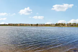15704 Cobblestone Lake Pkwy, Apple Valley, MN 55124 - Photo 43