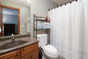 204 Woodhill Ct, Mankato, MN 56001 - Photo 23