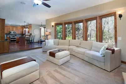 204 Woodhill Court, Mankato, MN 56001 - Photo 5