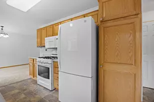 9804 Hamlet Ln S, Cottage Grove, MN 55016 - Photo 17