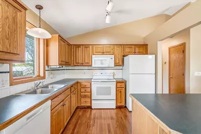 3961 224th Avenue NW, Oak Grove, MN 55303 - Photo 17