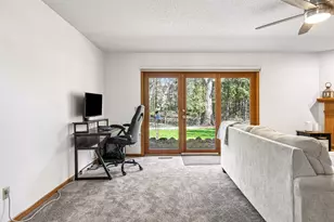 321 Dunbar Way, Mahtomedi, MN 55115 - Photo 21