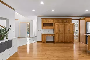 321 Dunbar Way, Mahtomedi, MN 55115 - Photo 17