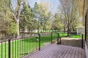 321 Dunbar Way, Mahtomedi, MN 55115 - Photo 55