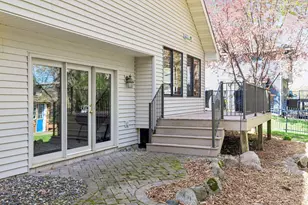 321 Dunbar Way, Mahtomedi, MN 55115 - Photo 49