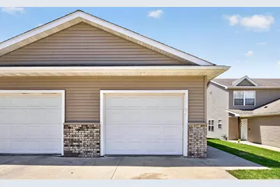 2067 26th Avenue NW, Rochester, MN 55901 - Photo 3