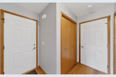 2067 26th Avenue NW, Rochester, MN 55901 - Photo 3