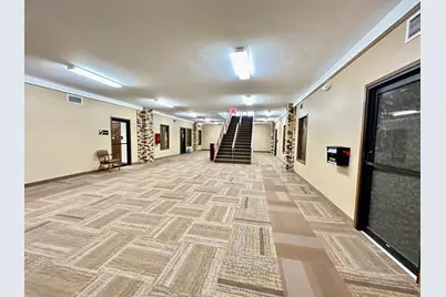 125 W Lincoln Avenue #Suite 16, Fergus Falls, MN 56537 - Photo 3
