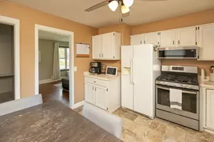 3118 Rose Heights Dr SE, Rochester, MN 55904 - Photo 9